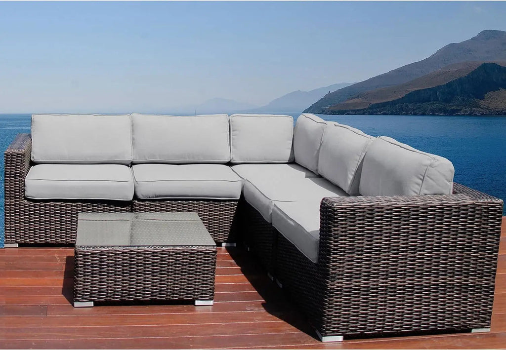 Outdoor Wicker Sectional Sofa Set for Patio and Garden (Brown)